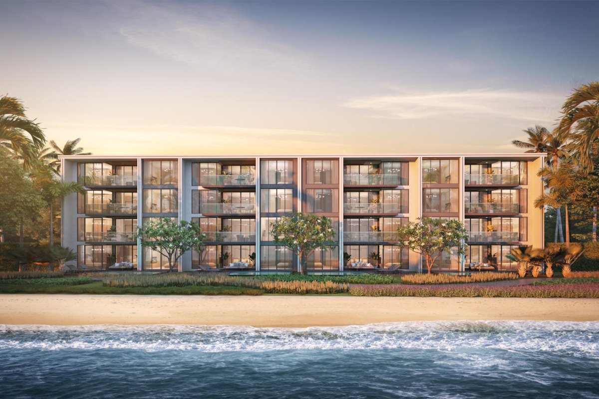 maviston mai khao beach