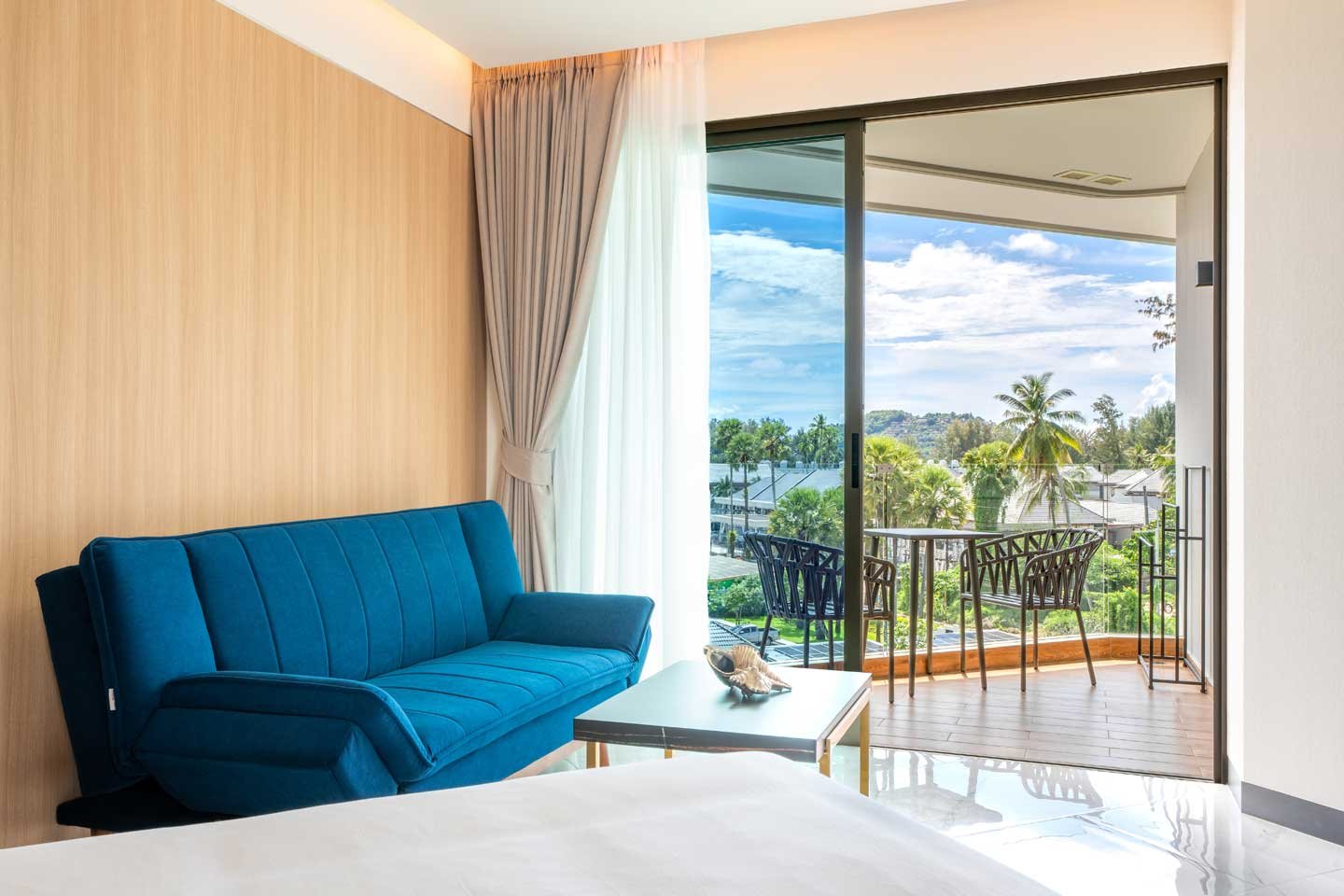 Stylish Studio Apartment at Bangtao Beach