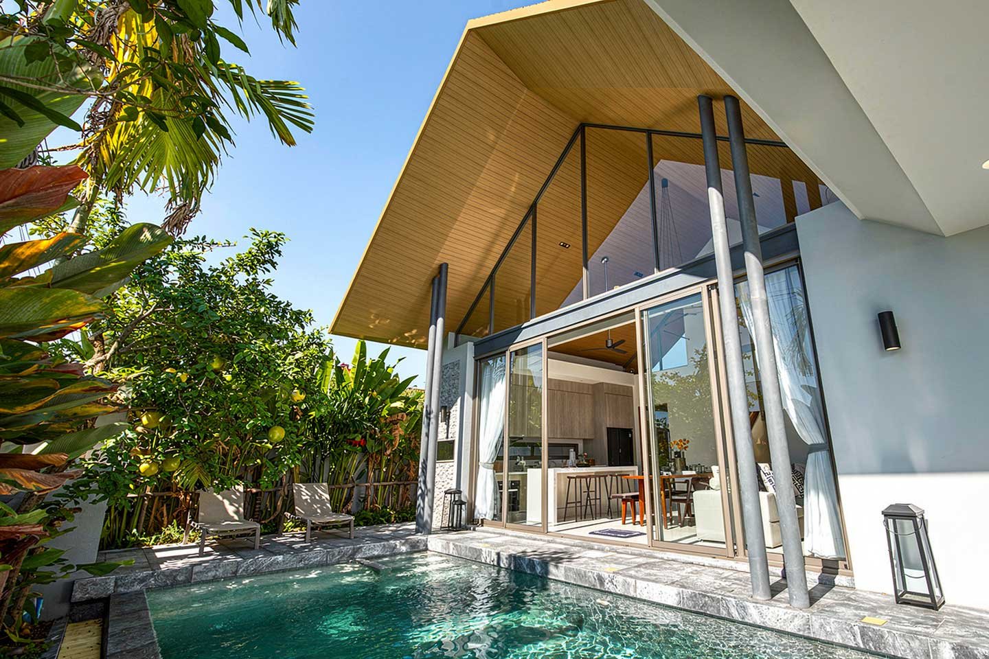 Modern Three-Bedroom Luxury Pool Villa in Cherngtalay