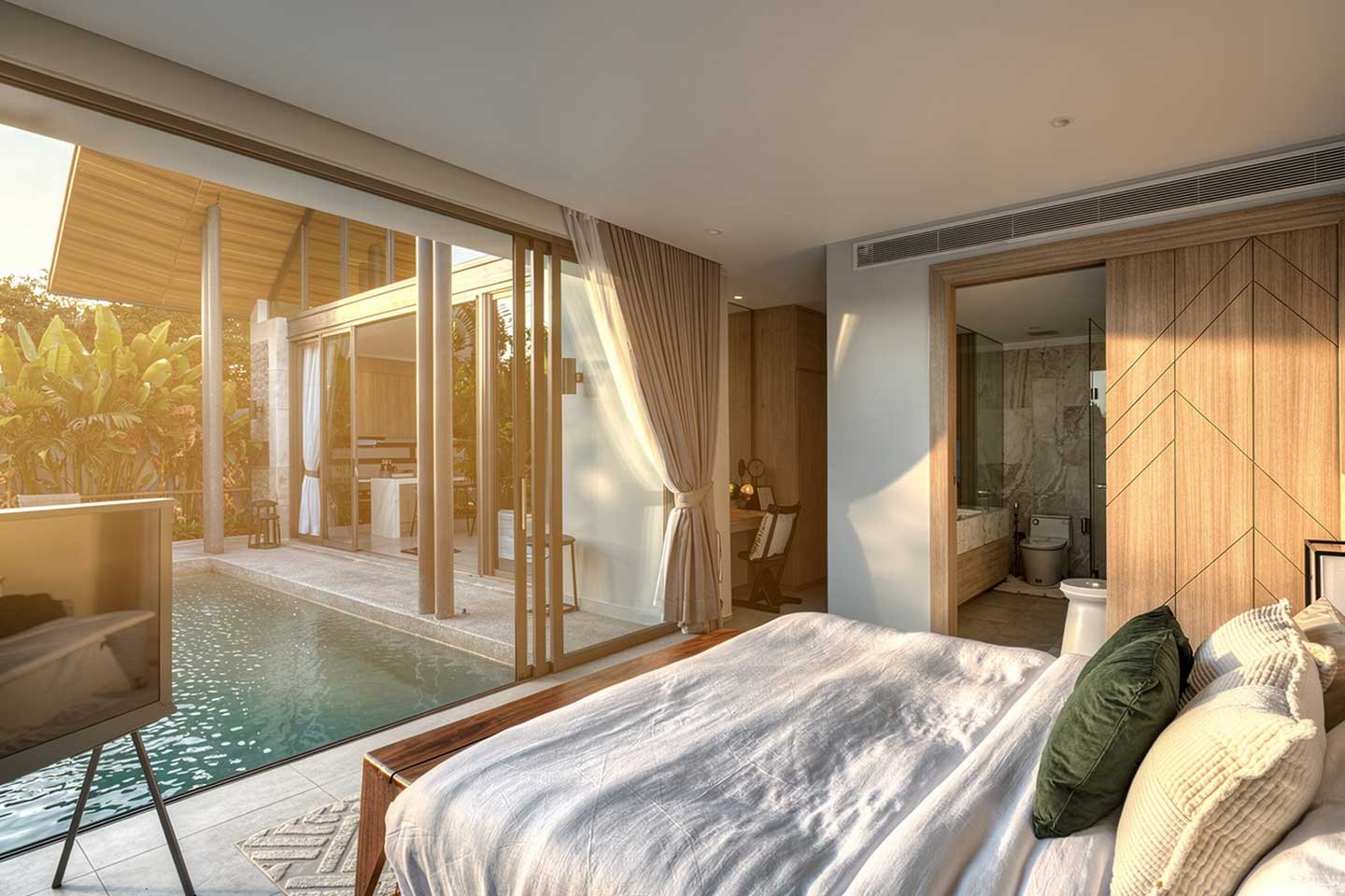 Modern Three-Bedroom Luxury Pool Villa in Cherngtalay