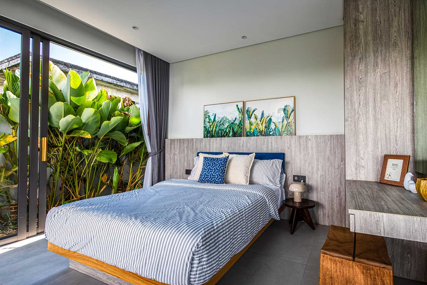 Modern Three-Bedroom Luxury Pool Villa in Cherngtalay