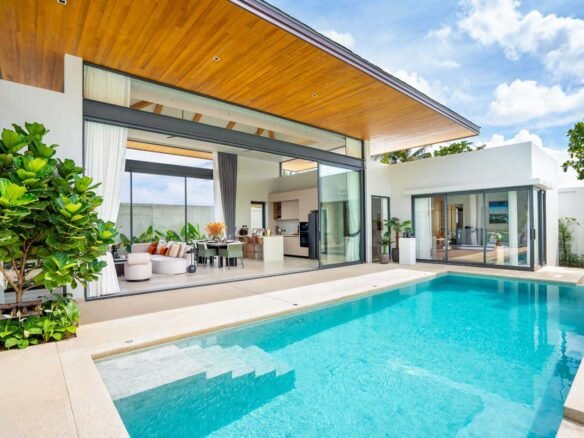 Elegant 3 Bedroom Private Pool Villa in Pru Jampa