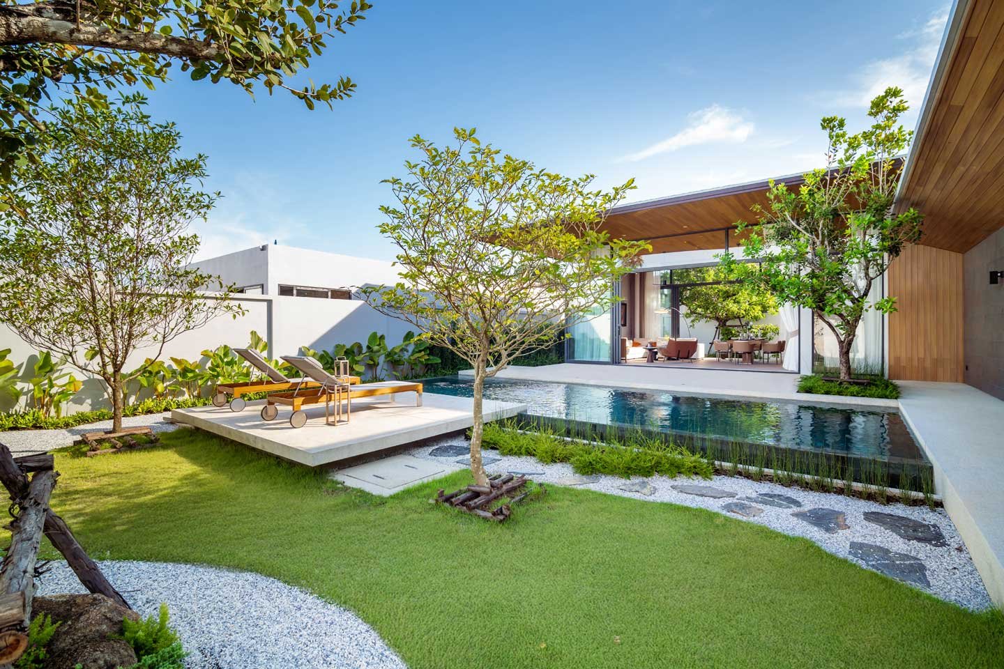Modern Zen-Style 3-Bedroom Pool Villa with Tranquil Atmosphere in Thalang