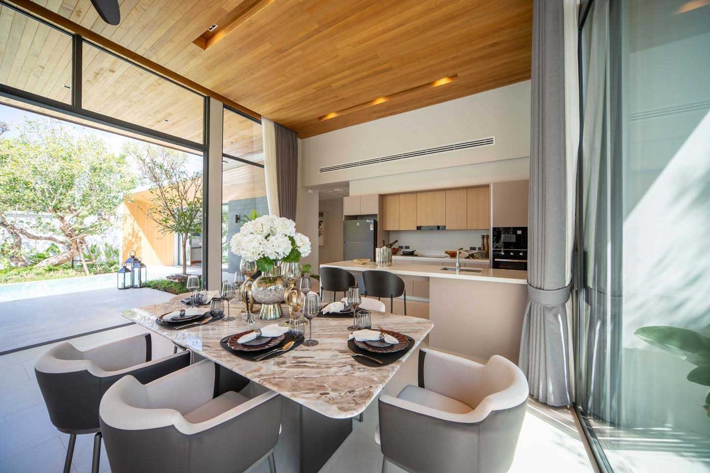 Modern Zen-Style 3-Bedroom Pool Villa with Tranquil Atmosphere in Thalang