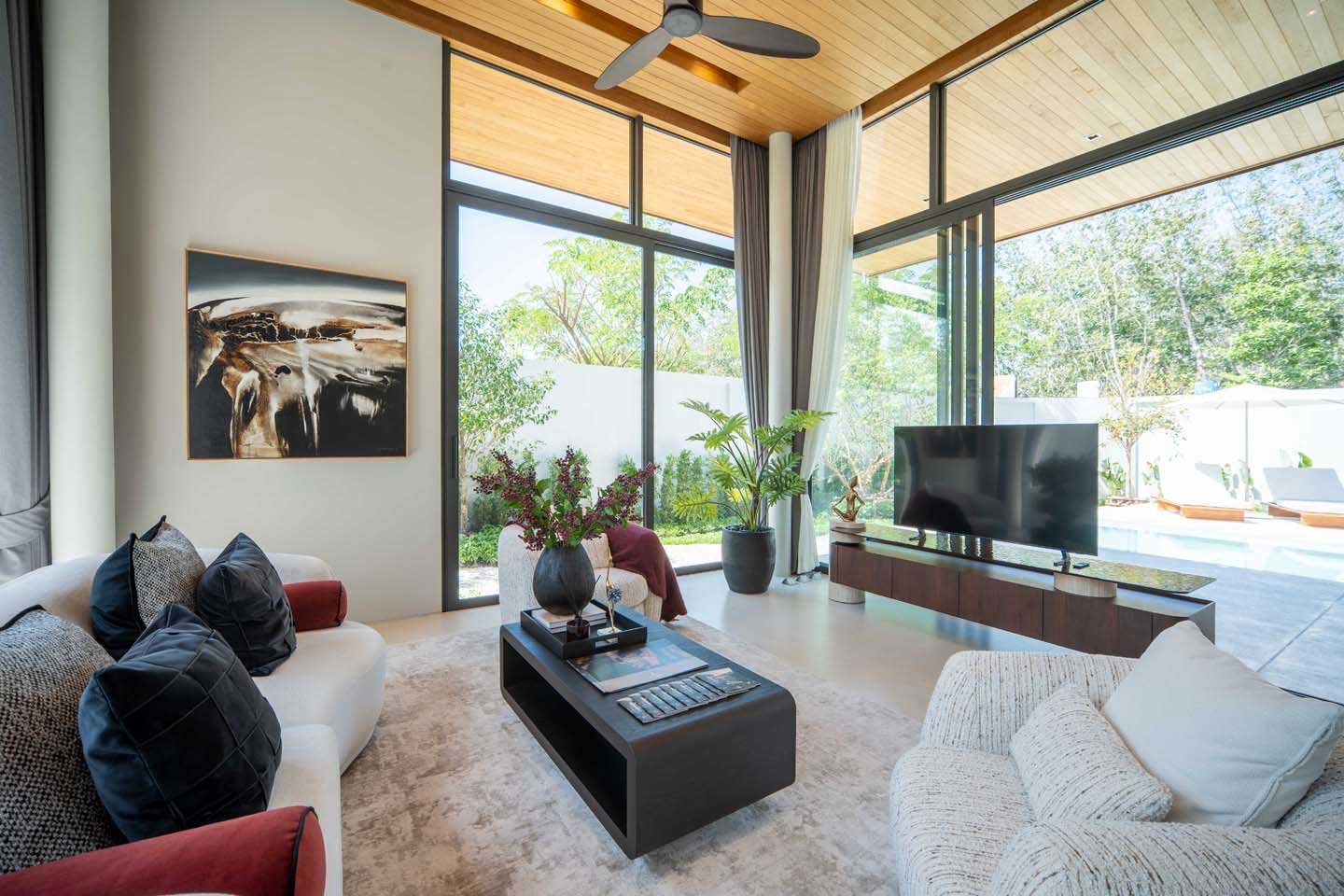 Modern Zen-Style 3-Bedroom Pool Villa with Tranquil Atmosphere in Thalang