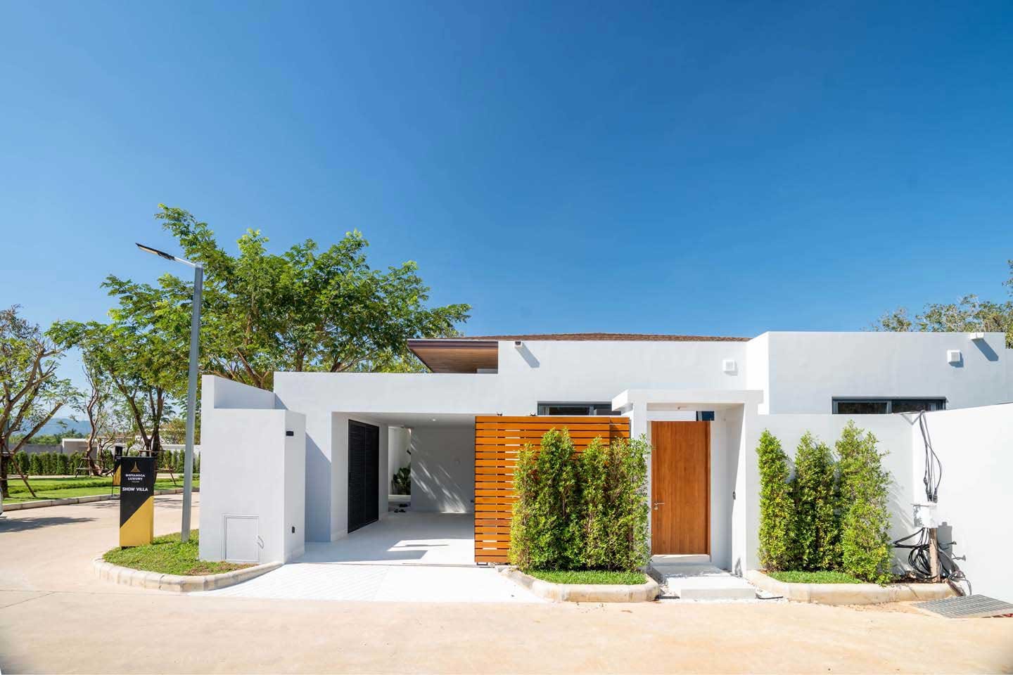 Modern Zen-Style 3-Bedroom Pool Villa with Tranquil Atmosphere in Thalang