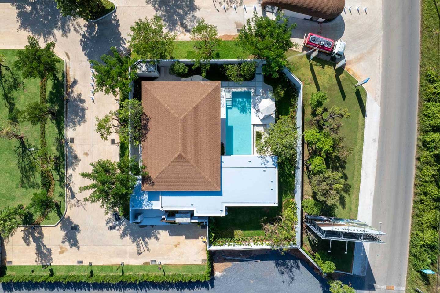 Modern Zen-Style 3-Bedroom Pool Villa with Tranquil Atmosphere in Thalang