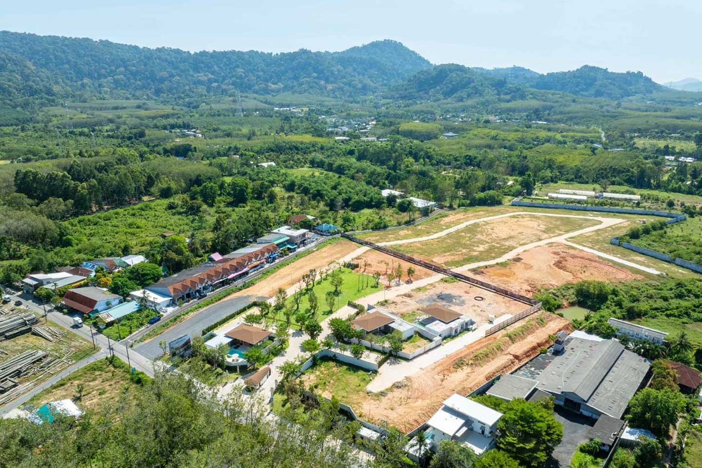 Modern Zen-Style 3-Bedroom Pool Villa with Tranquil Atmosphere in Thalang