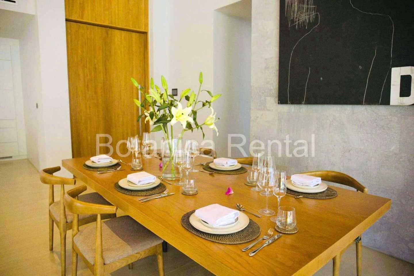 Elegant 3-Bedroom Private Pool Villa near Layan Beach