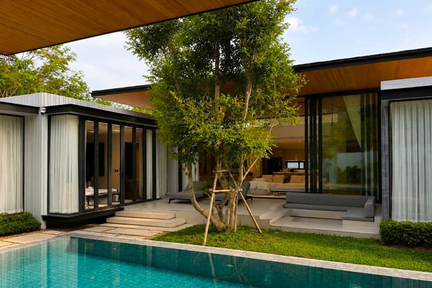 Spacious 4-Bedroom Private Pool Villa near Layan Beach