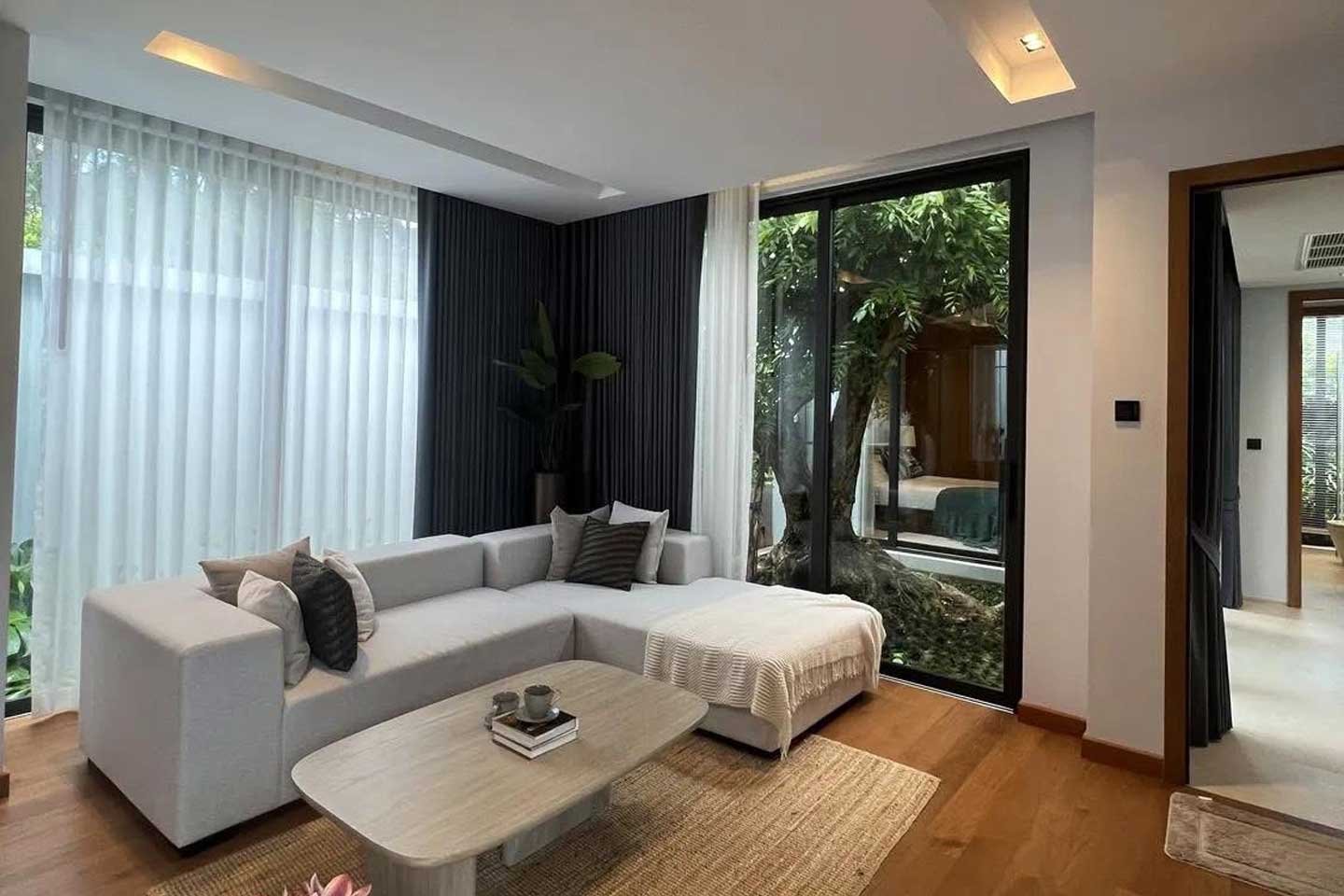 Spacious 4-Bedroom Private Pool Villa near Bangtao Beach