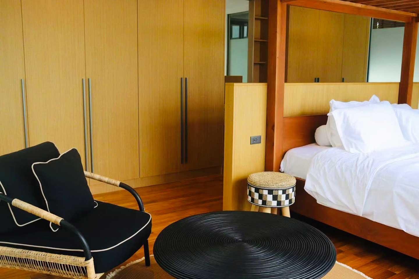 Modern 3-Bedroom Private Pool Villa in Pru Jampa