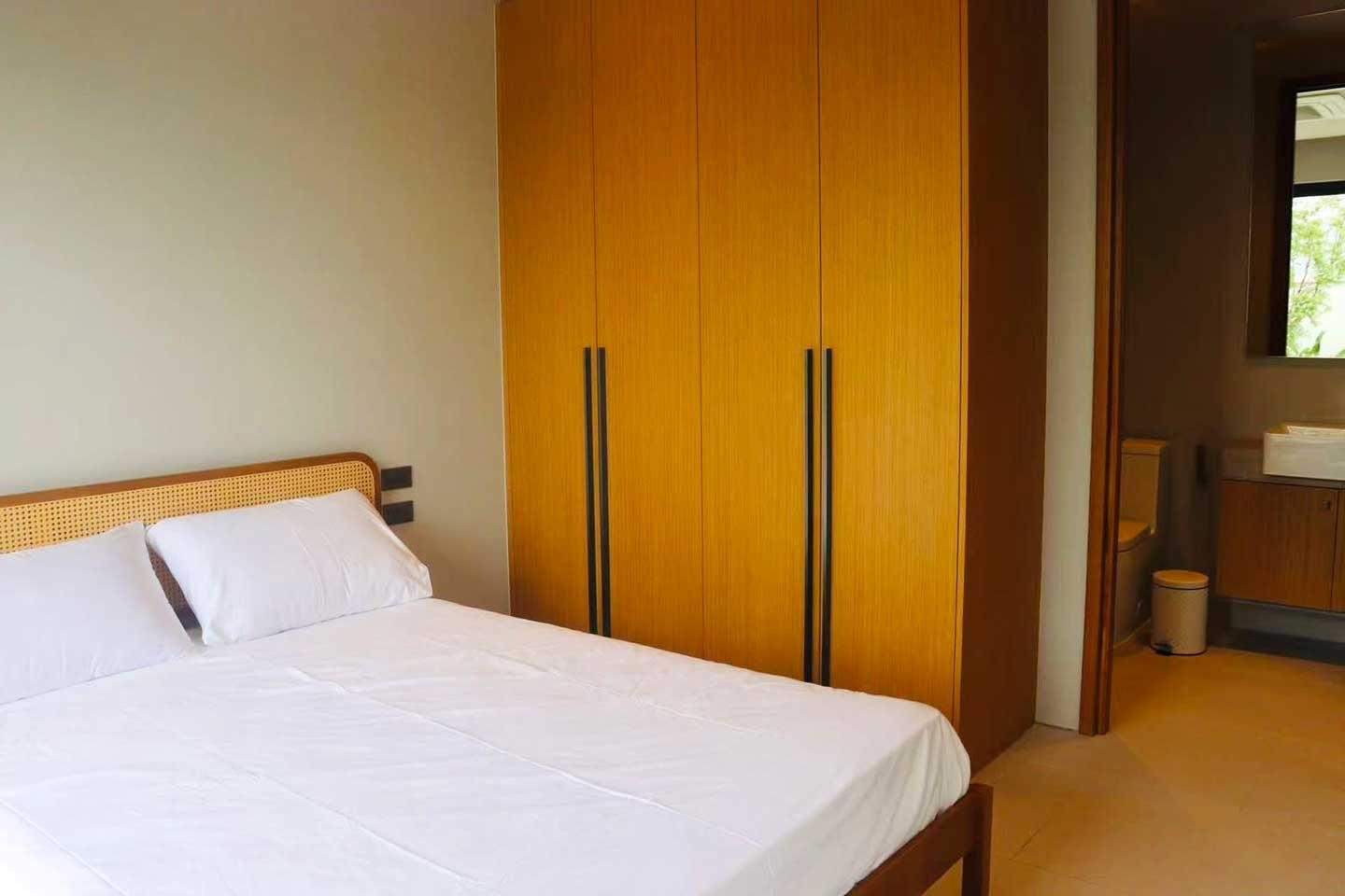 Modern 3-Bedroom Private Pool Villa in Pru Jampa
