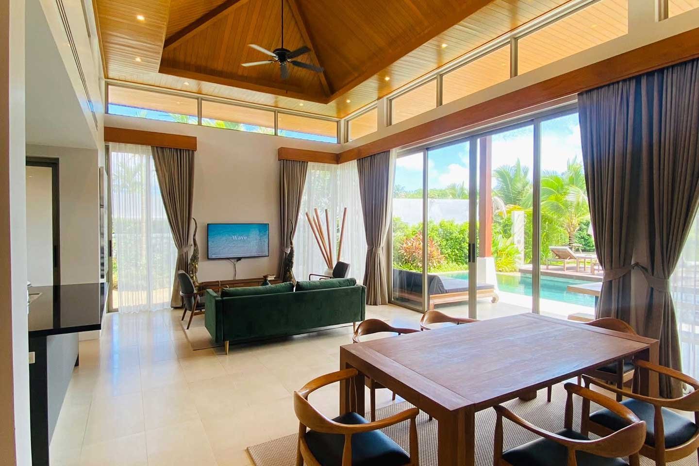 Modern 3-Bedroom Lakeside Private Pool Villa in Cherngtalay
