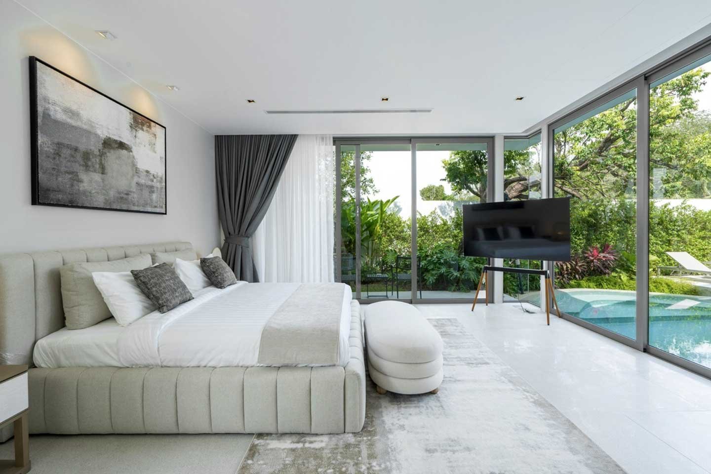 Modern 3-Bedroom Private Pool Villa in Cherngtalay