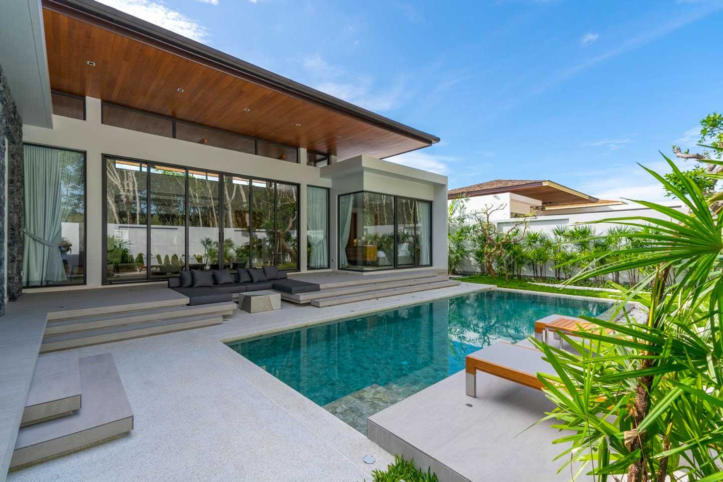 Modern Loft-Style 3-Bedroom Private Pool Villa in Cherngtalay