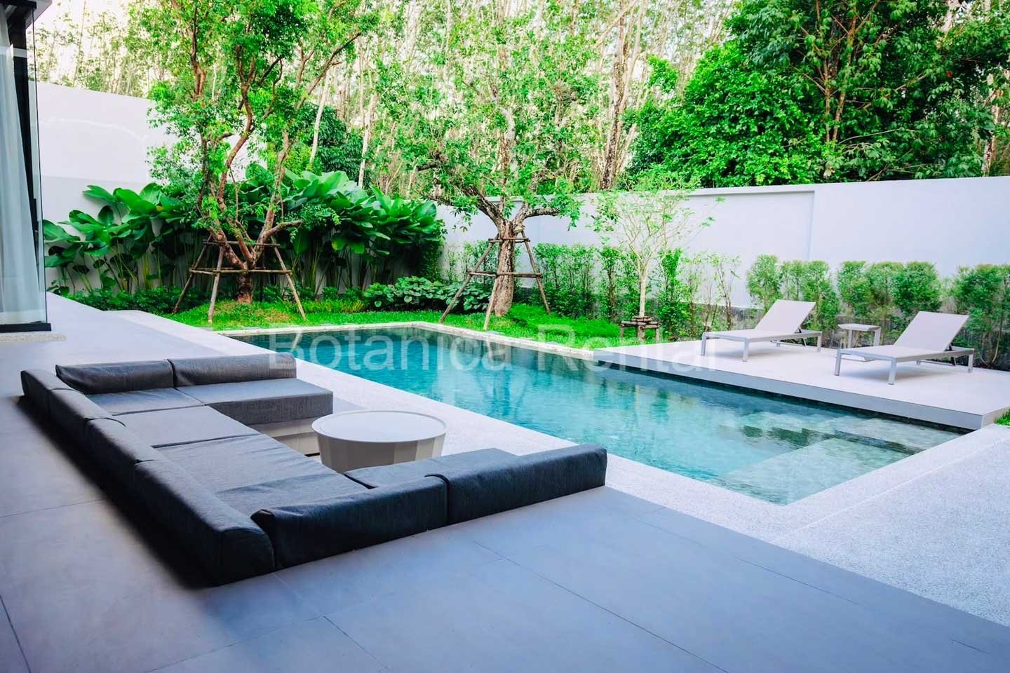 4-Bedroom Modern Loft Villa with Private Pool in Cherngtalay