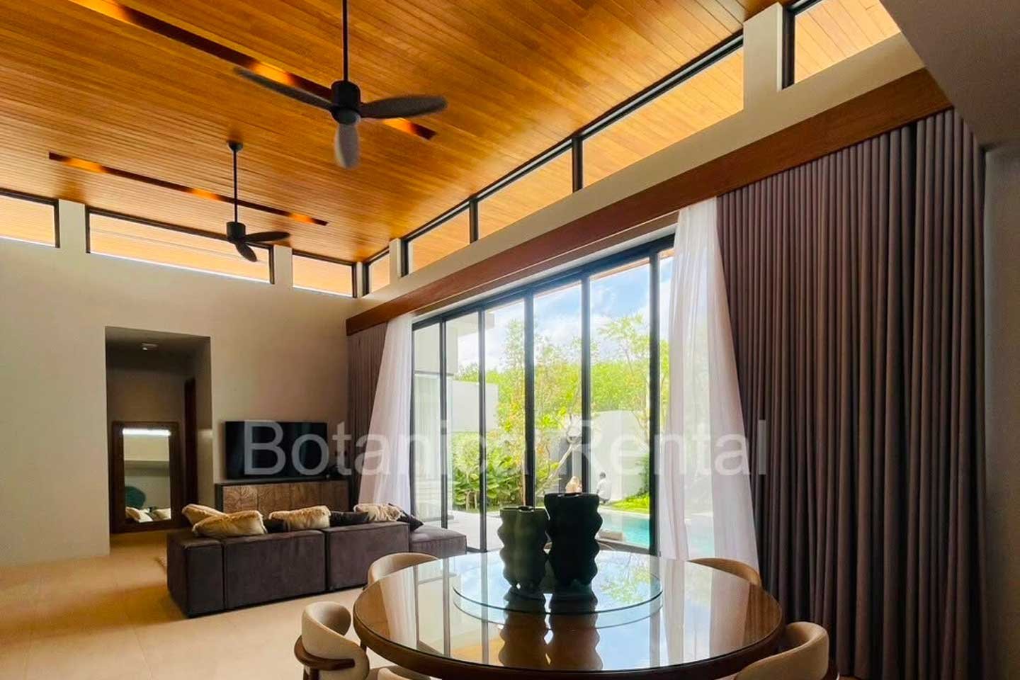 Generous 4-Bedroom Modern Pool Villa in Cherngtalay
