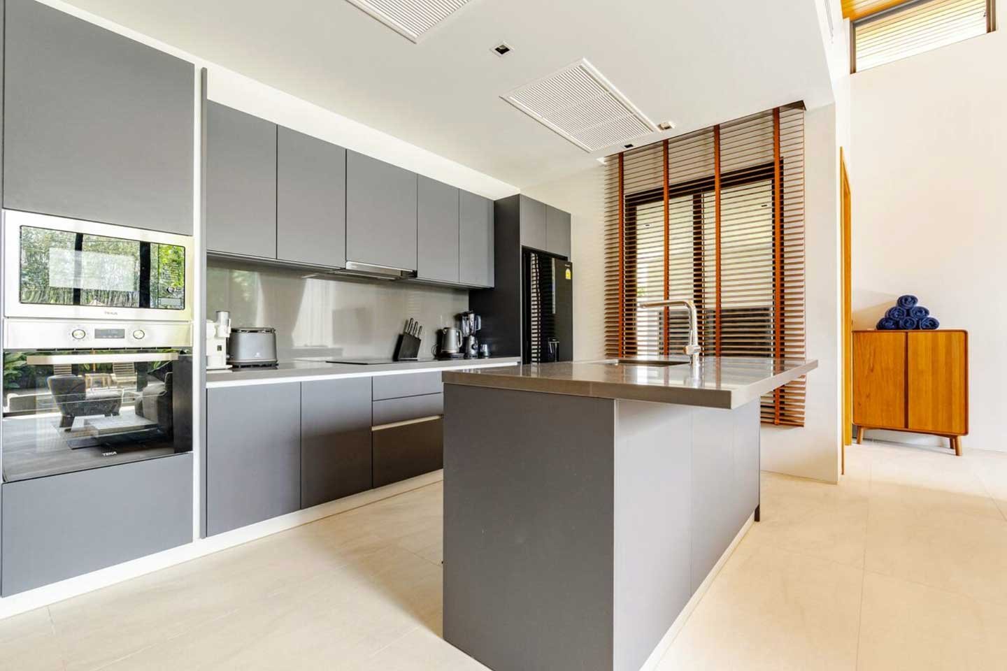 Modern 3-BEDROOM Pool Villa for Long-Term Rent in Cherngtalay
