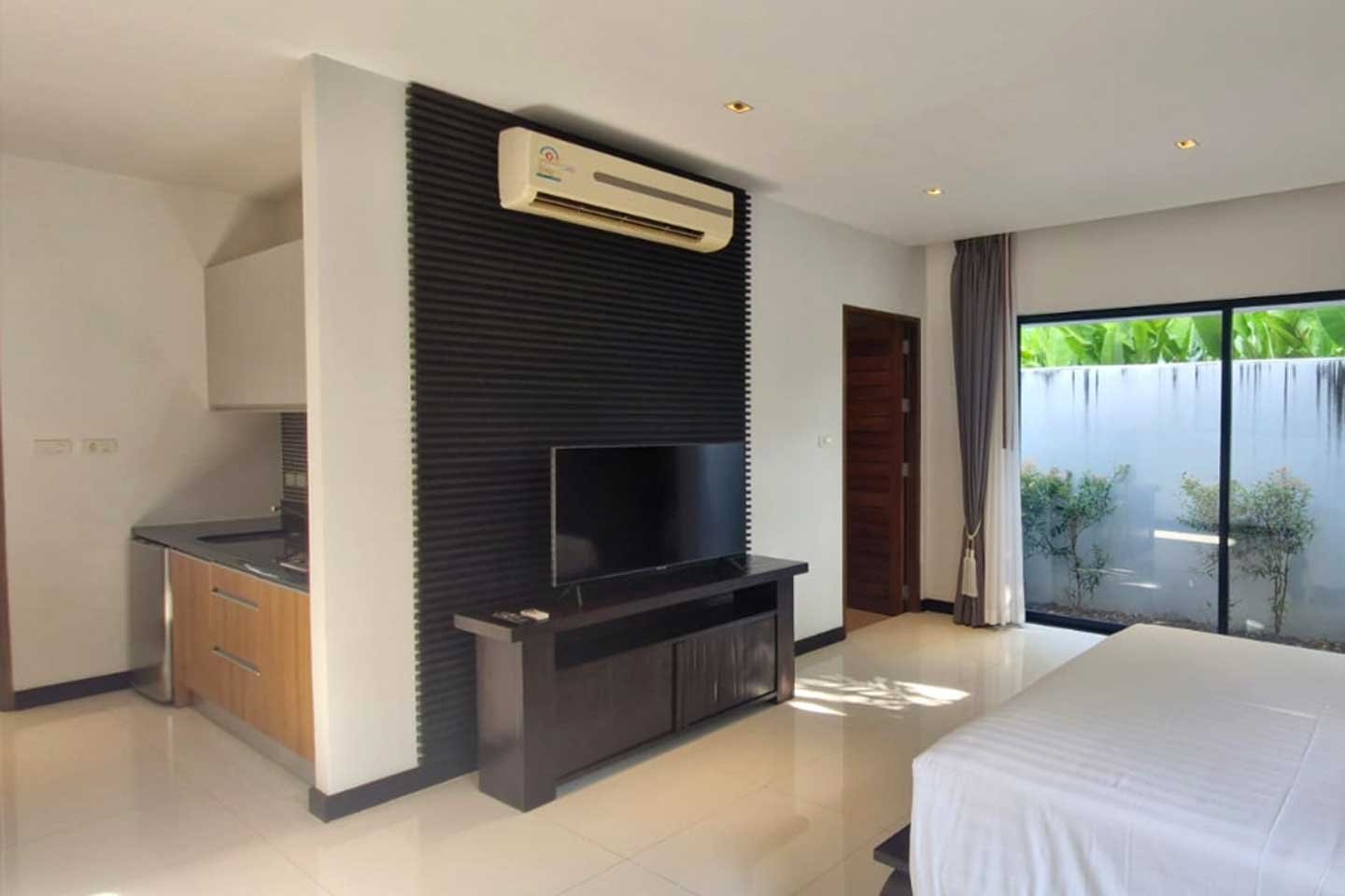 Spacious 3-Bedroom Pool Villa for Rent in Cherngtalay