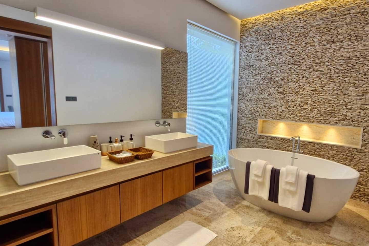 Contemporary 2-Bedroom Villa in Pru Jampa