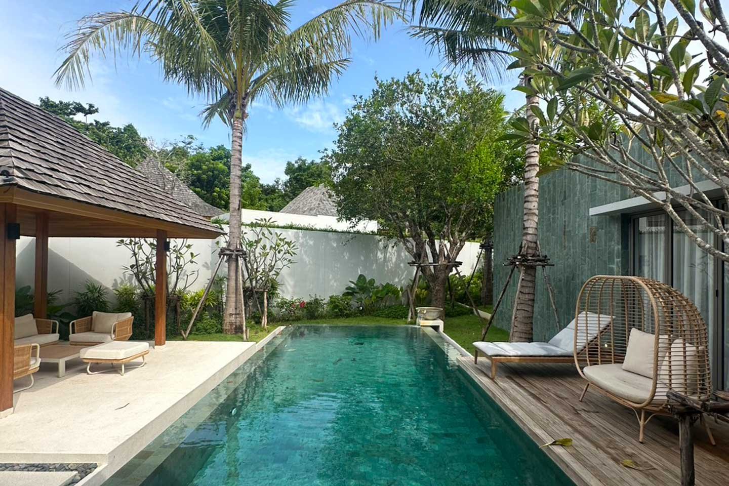 Private 2-Bedroom Pool Villa in Pru Jampa