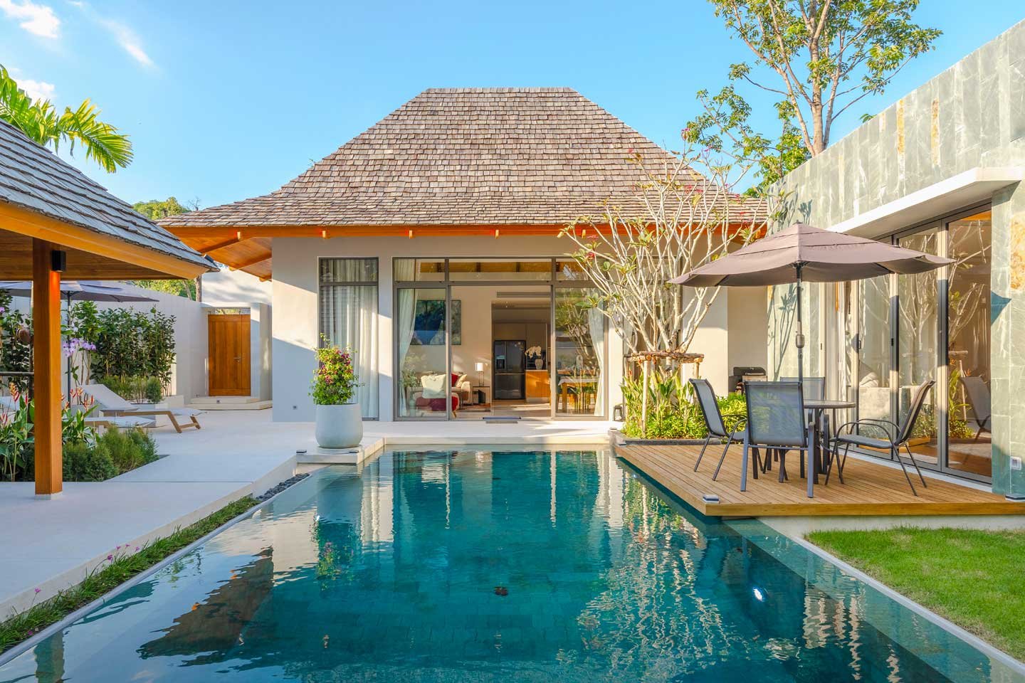 Stylish 2-Bedroom Pool Villa in Pru Jampa