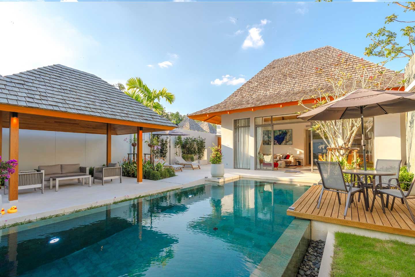 Stylish 2-Bedroom Pool Villa in Pru Jampa