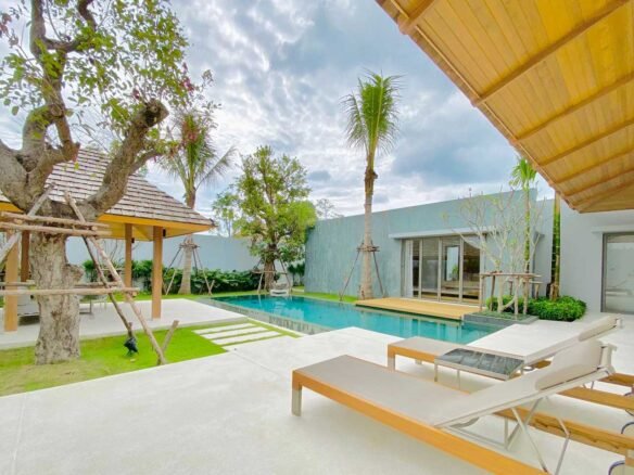 Expansive 4-Bedroom Pool Villa in Pru Jampa