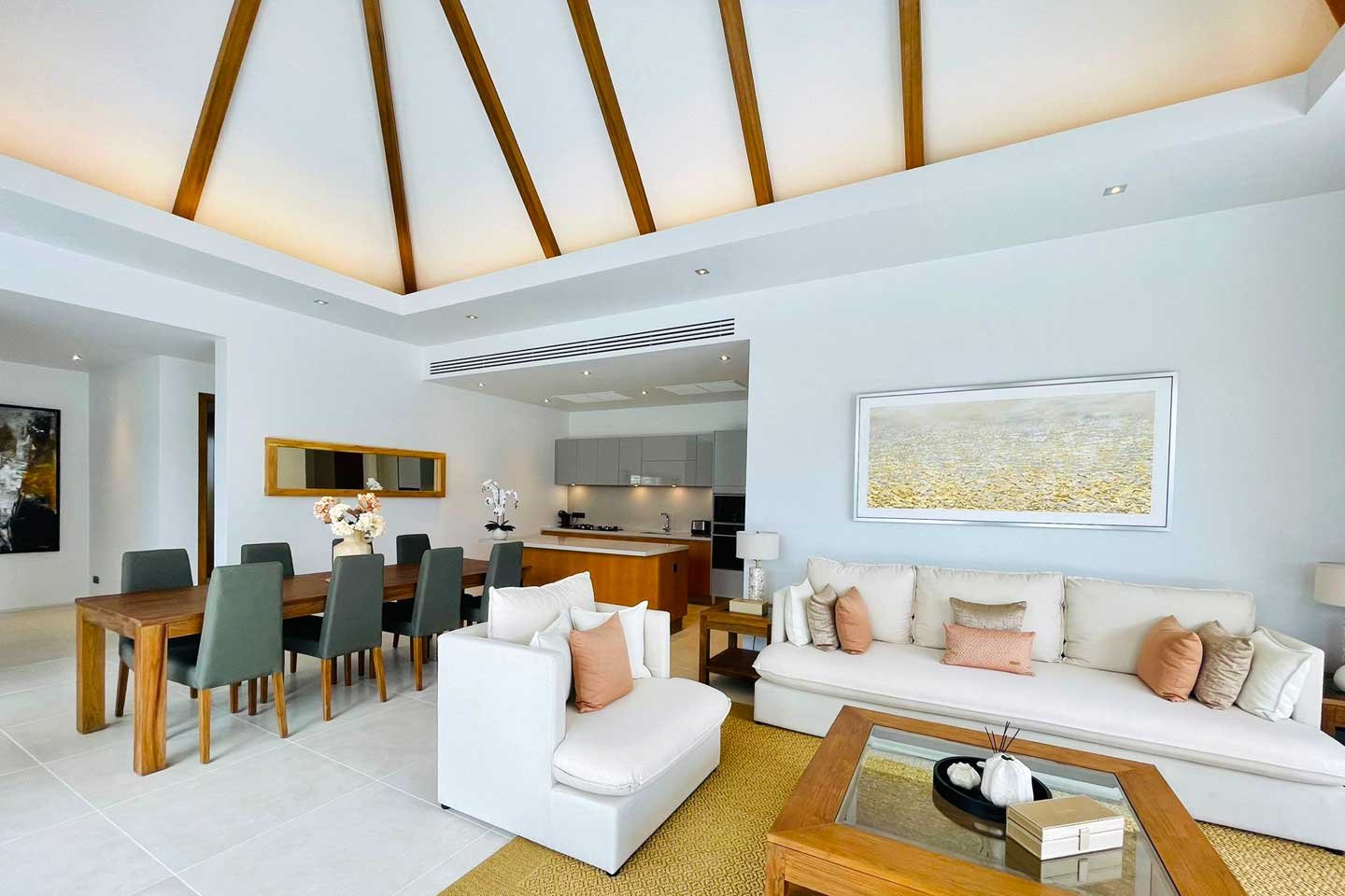 Expansive 4-Bedroom Pool Villa in Pru Jampa