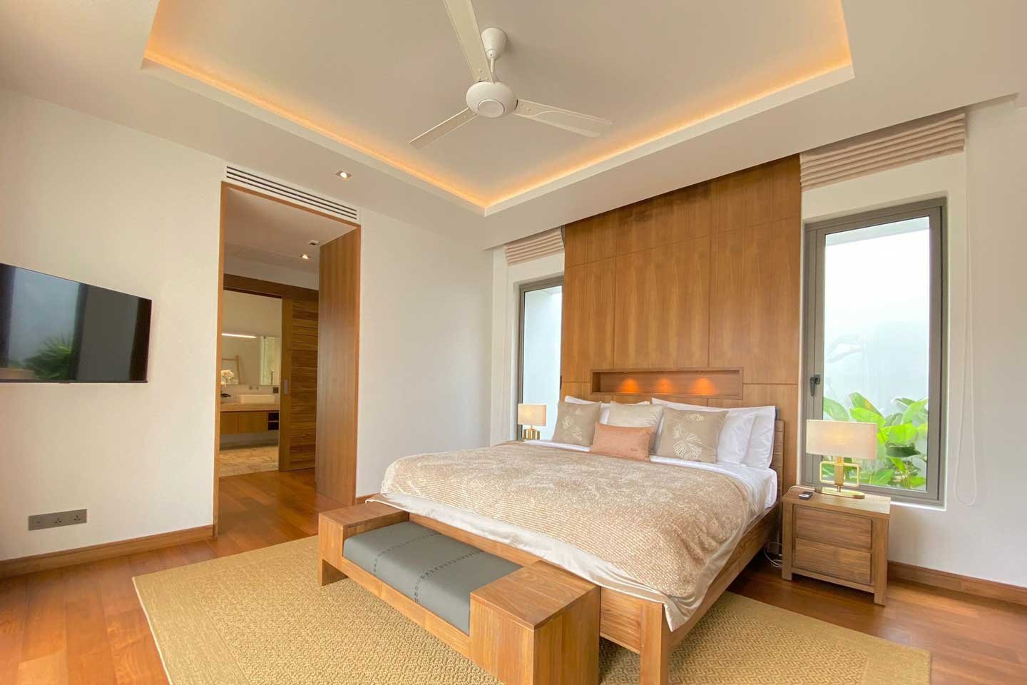 Expansive 4-Bedroom Pool Villa in Pru Jampa