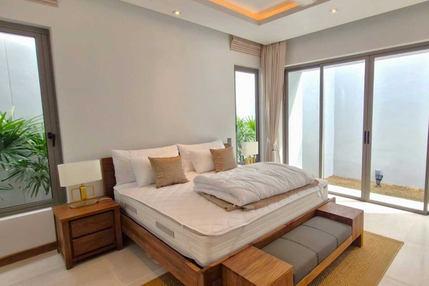Expansive 4-Bedroom Pool Villa in Pru Jampa