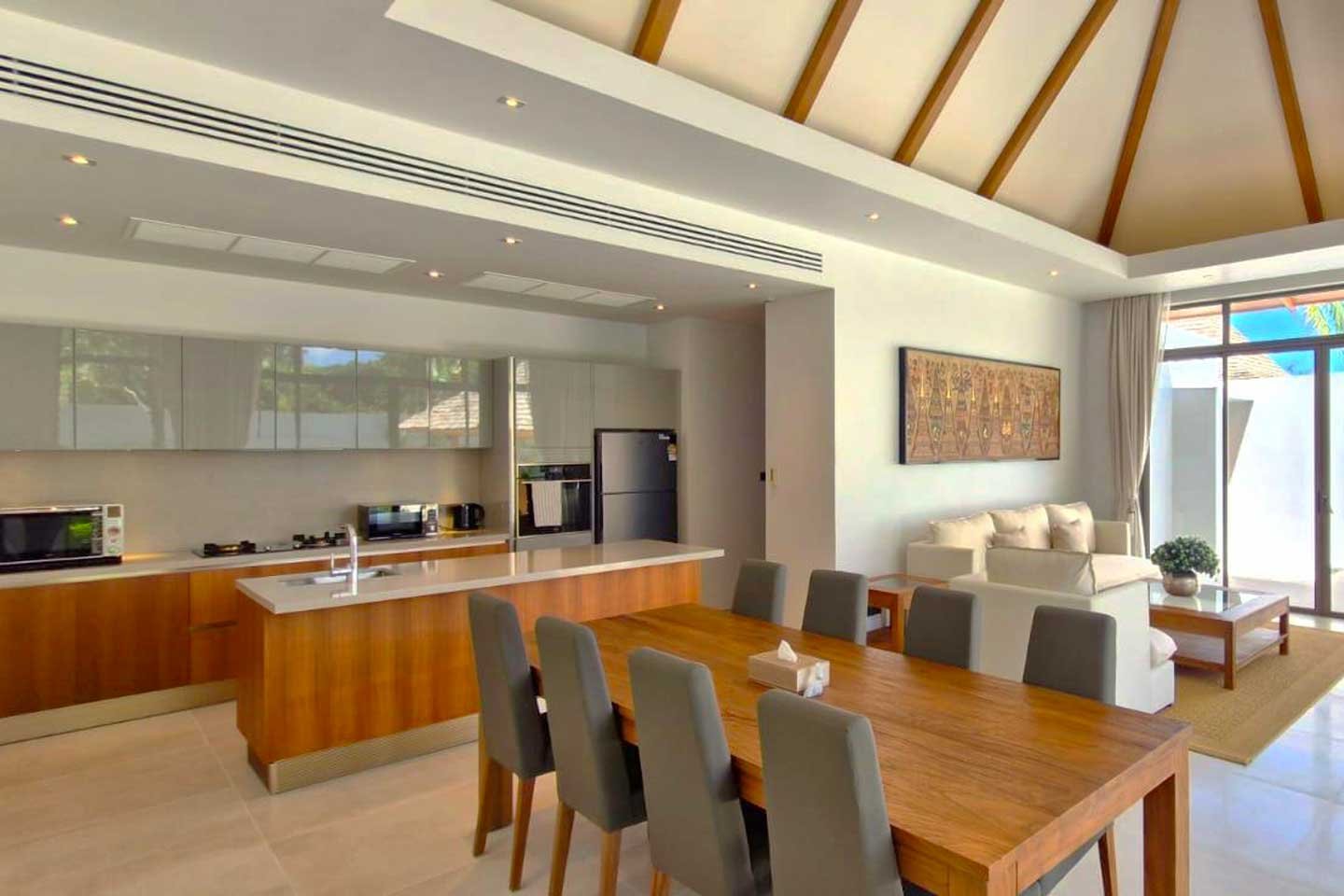 Modern 2-Bedroom Pool Villa in Pru Jampa